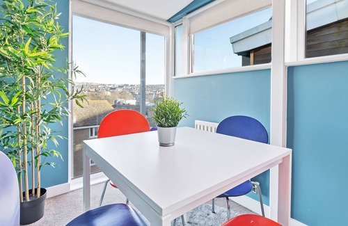 Hove House | Central Big House
