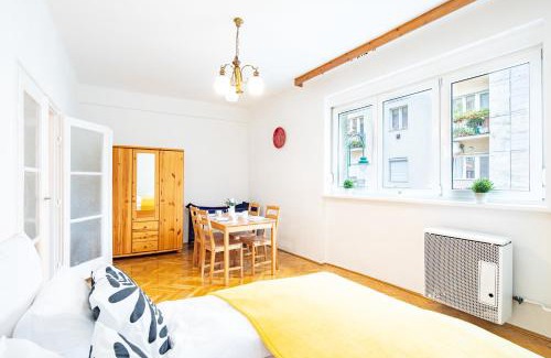 Jozsefvaros Apartment | Central - Bright - Easy