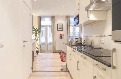 Quartier Saint-Gery - Sint-Gorikswijk Apartment | Central Brussel - steps Grand Place - local vibrant neighbourhood