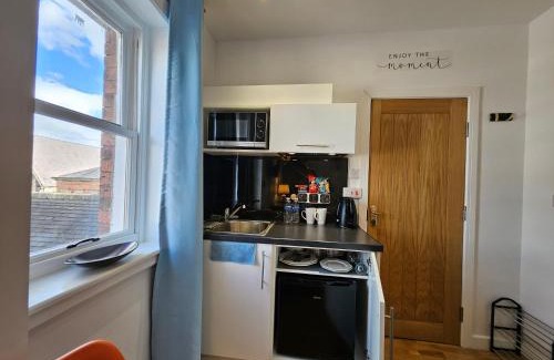 Leek House | Central Chambers Suites - Suite 4