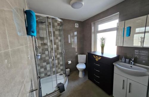 Leek House | Central Chambers Suites - Suite 5