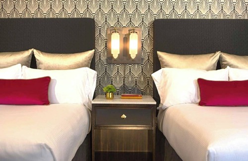 Downtown Chicago Hotel | Central Chic: 3 Plush Units, Near Chicago Museum of Contemporary Art!