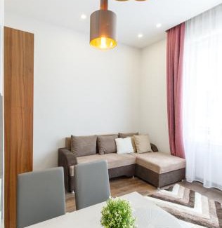 Jozsefvaros Apartment | Central City Apartment