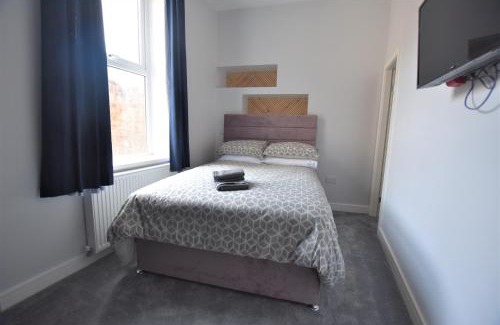 Sunderland House | Central, Contractor&family Friendly, Smarttv