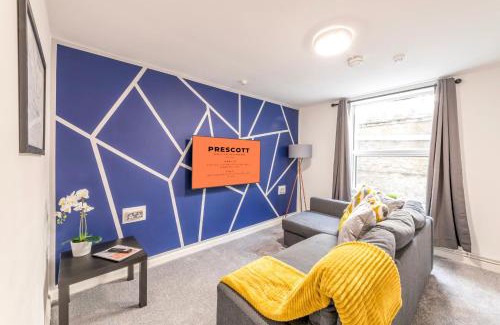 Saint Paul's Apartment | Central, Contractors, Families, FREE PARKING by Prescott Apartments