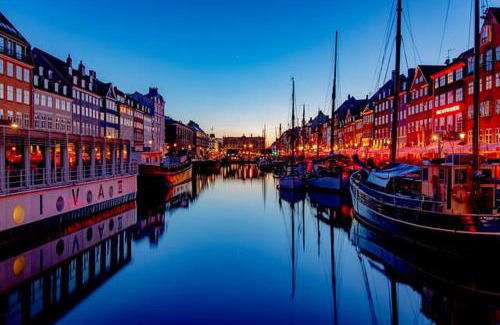 Christianshavn Apartment | Central Copenhagen Cozy Apt Near Tivoli & Nyhavn