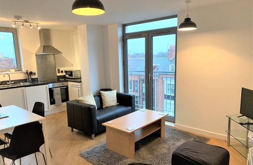 Darlington Apartment | Central Darlington Apartment with 2 Bedrooms
