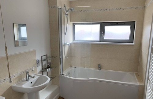 Darlington Apartment | Central Darlington Apartment with 2 Bedrooms