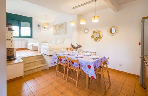 Sant Feliu de Guixols Ski Chalet | Central house near the beach with private pool