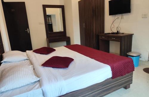 Khajuraho Hotel | Central Hotel