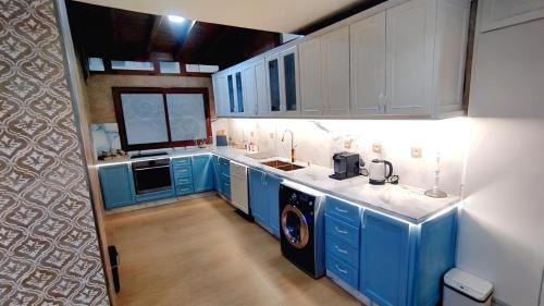 Quartier Mozart Apartment | Central Large apartment with stone sauna and jacuzzi