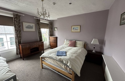 Lisburn House | Central Lisburn Accommodation