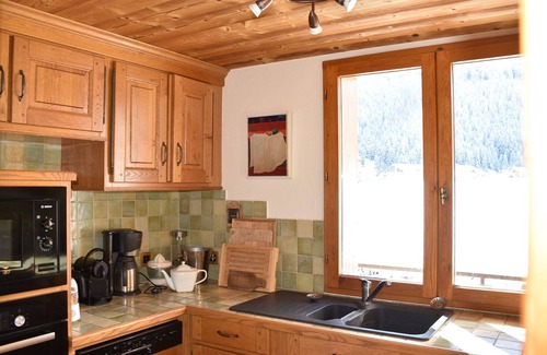 Pralognan-la-Vanoise Apartment | Central Location - Panoramic Views - Ski-In Access - Spacious Chalet Apartment for 6