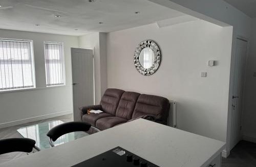 Beverley House | Central located Beverley 3 bedroom house