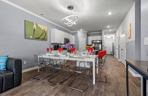 Myrtle Beach House | Central location Modern Lakefront 2 king-Suite 3 Bedroom 3 Full Bathroom