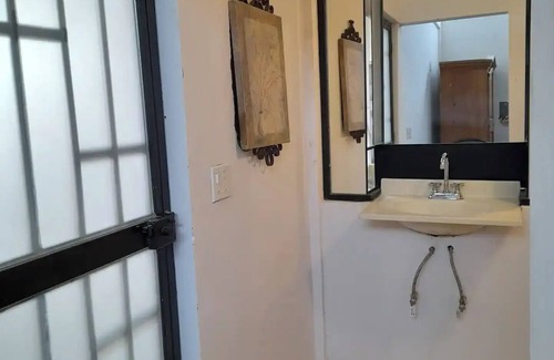 Colonia El Progreso House | Central Location -"FRIDA"