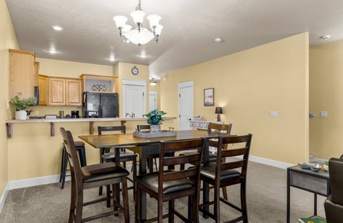 Southeast Boise House | Central Location-Stocked Kitchen- BBQ
