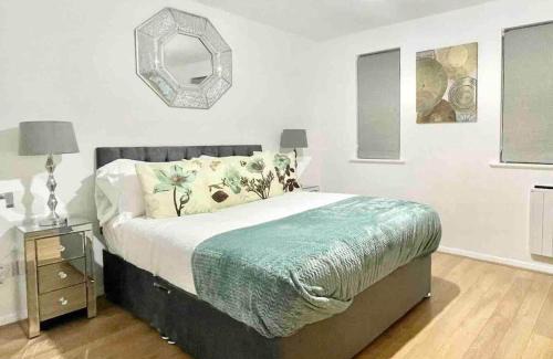 Deptford Apartment | Central London 1 Bedroom Apartment wt Sofabed