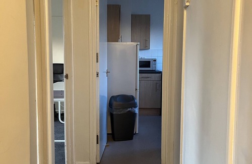 Ferndale Apartment | Central London Apartment Sleeps 6