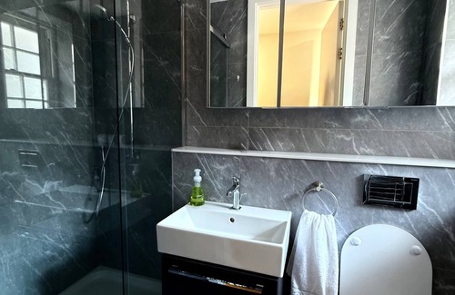 Covent Garden Apartment | Central London Apartment With 2 Bedrooms -sleeps 6