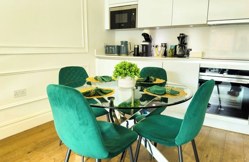 East Putney Apartment | Central London Free Parking & GYM