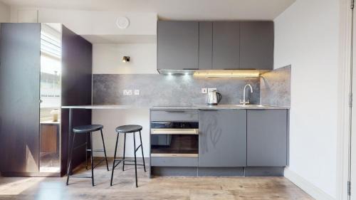 Campden Apartment | Central London Studio