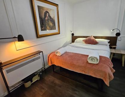 Newington Apartment | Central London Studios