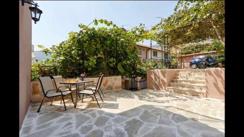 Kotor Apartment | Central Magik Apartments