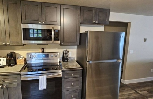 Franklin to the Fort Apartment | Central Missoula Charmer! Location meets simplicity at this newly remodeled apt!