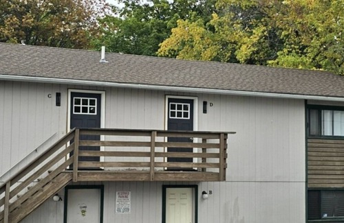 Franklin to the Fort Apartment | Central Missoula Charmer! Location meets simplicity at this newly remodeled apt!