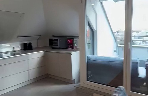 St. Paul Apartment | Central Munich Living on Schwanthalerstraße