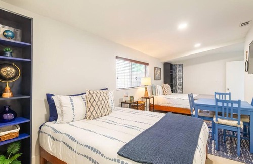 Central Fort Lauderdale House | Central Nautical Themed 4 bed 2 bath Home