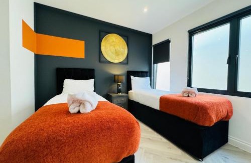 Montpelier Apartment | Central One Bedroom Flat Next to Brighton Beach I Sleep 5 Guests