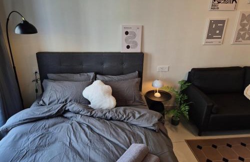 Johor Bahru Apartment | Central Park Cozy Garden View Studio for 3 pax