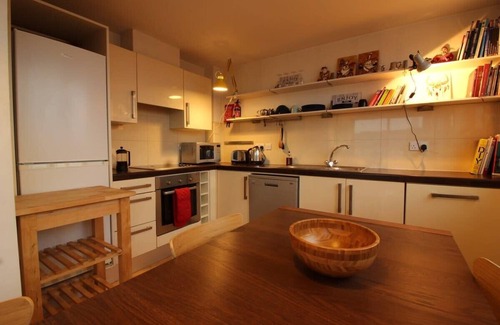 The Liberties Apartment | Central Penthouse Apartment by the River Liffey