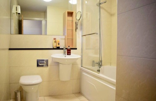 The Liberties Apartment | Central Penthouse Apartment by the River Liffey