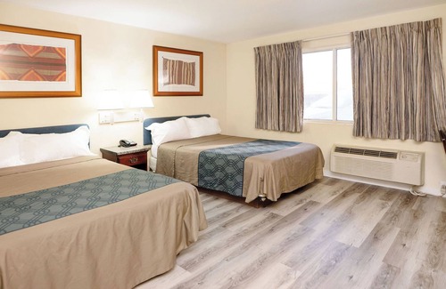 Downtown Phoenix Hotel | Central Phoenix Hotel
