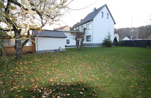 Hildesheim District House | Central, quiet vacation home with large garden and covered outdoor area.