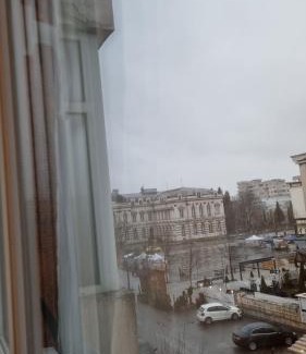 Bacau Apartment | Central Residence