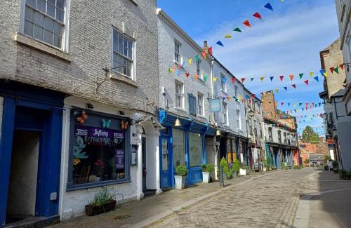 Ripon House | Central Ripon - Sleeps 3 - Garden - Pet Friendly