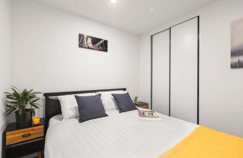 Abbotsford Apartment | Central Simplicity - Modern Inner-city Living