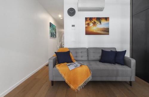 Abbotsford Apartment | Central Simplicity - Modern Inner-city Living