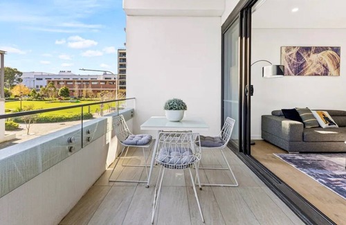 Waterloo Apartment | Central&Spacious 3Bed Apt at Zetland | MHS
