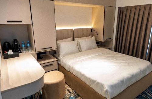 Baku Hotel | Central Square Hotel