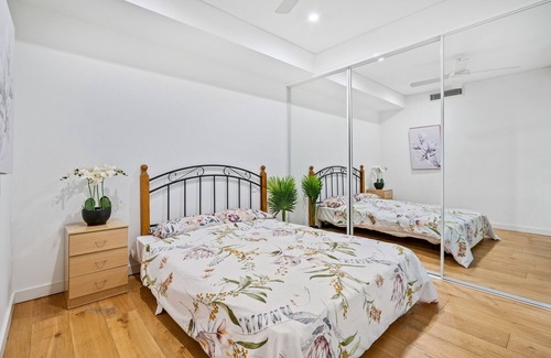 Surry Hills Hotel | Central station Apartments