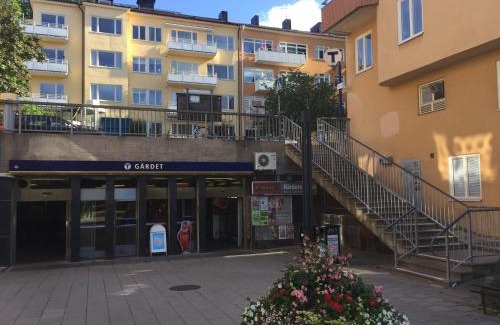Ladugardsgardet Apartment | Central Stockholm with Free Airport Pickup