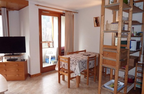 Saint-Jean-dʼAulps Apartment | Central studio with pool and parking in Saint-Jean-d'Aulps