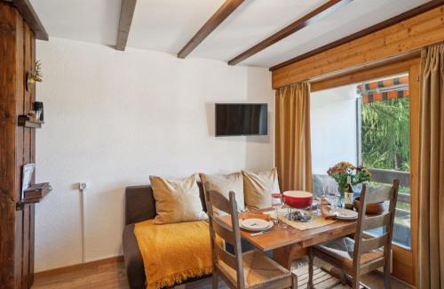 Villars-sur-Ollon Apartment | Central studio in Villars sur Ollon, Emeraude, for 3 only 100m to Bretaye ski train