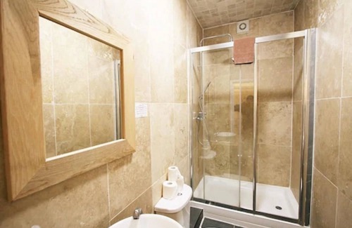 Cheltenham Hotel | Central Studios Gloucester Place