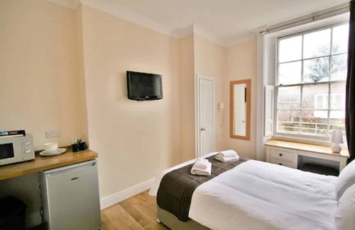 Cheltenham Hotel | Central Studios Gloucester Place